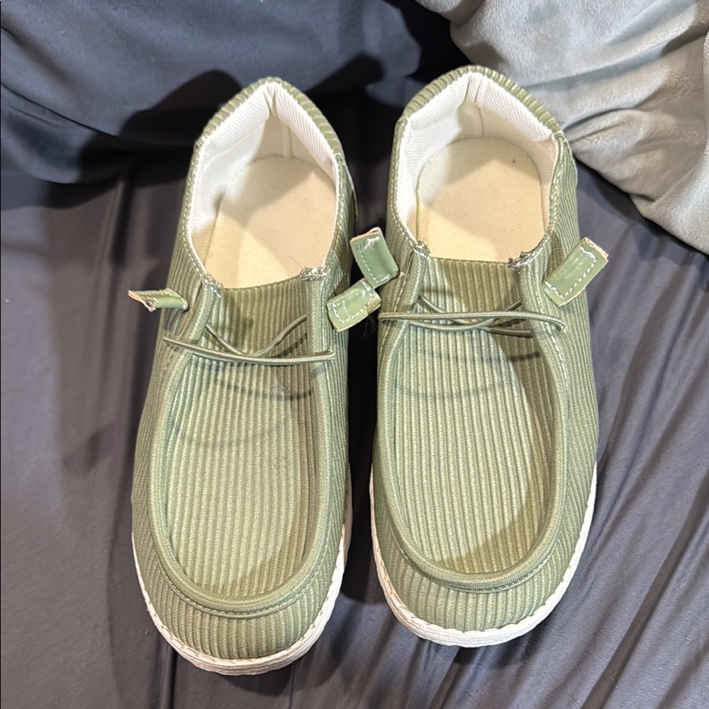 Green Slip-On Casual Shoes